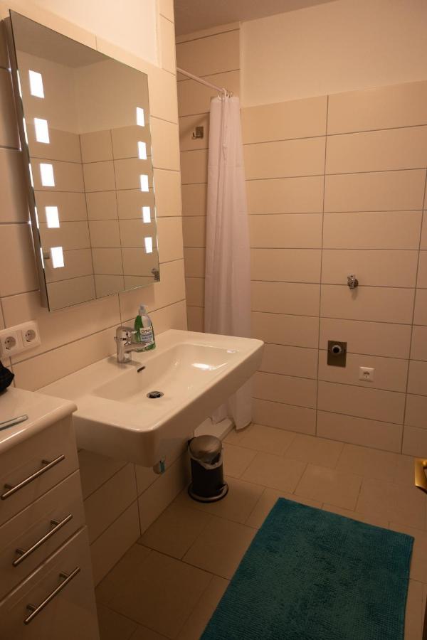 L&P Appartement Gerlitzen & Pool - Haus Enzian Kanzelhohe Kültér fotó